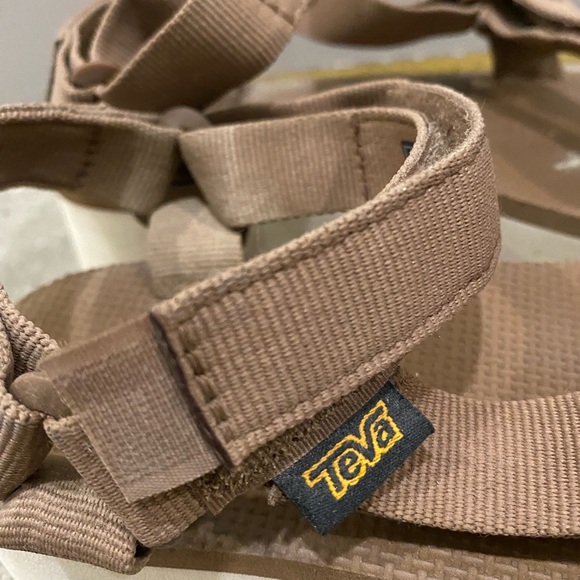 Teva Flatform Sandals Size 6 - Picture 5 of 5